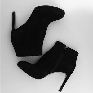Via Spiga | Black Suede Ankle Boot 8M
